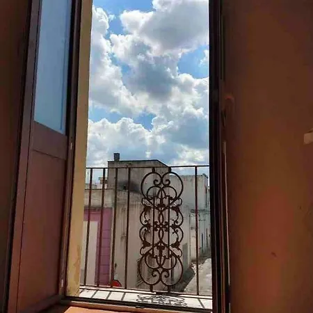 Corte Colosso Primo Piano
