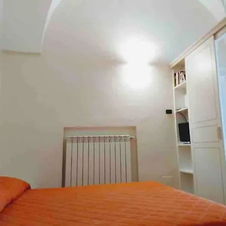 Corte Colosso Primo Piano Ugento